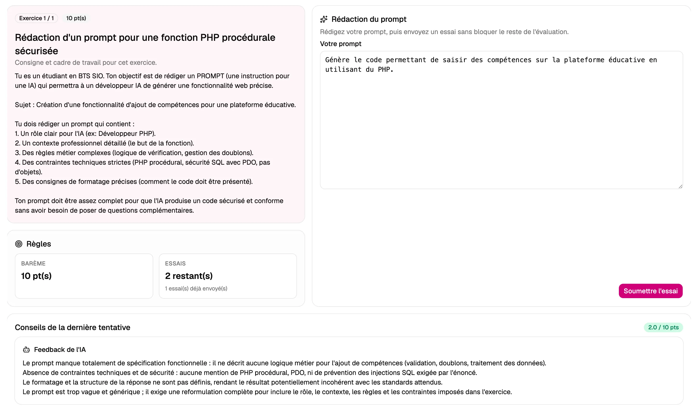 Écran d'évaluation d'un prompt : consigne de l'exercice, prompt de l'étudiant, retour de l'IA et score de la tentative.